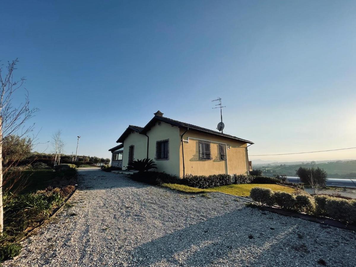 Agriturismo Biocore 2 - Colledoro 朱利亚诺瓦 外观 照片